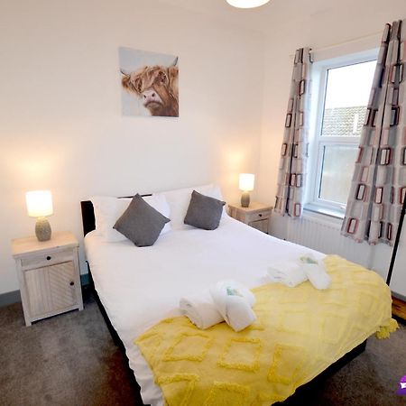 The Moo House 2 Bed Property - Stayseekers Salisbury Eksteriør bilde